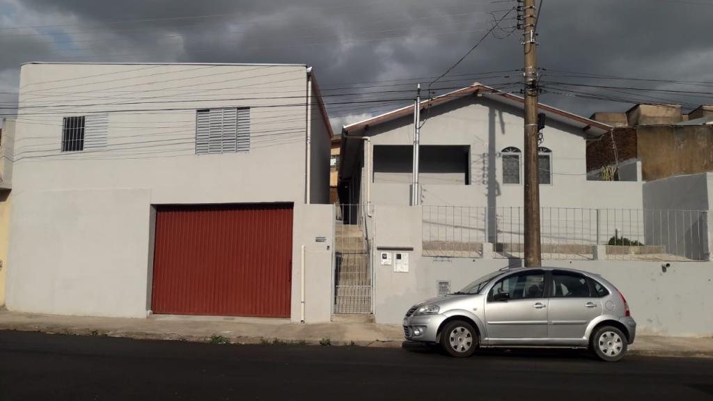 VENDO EXCELENTE CASA + PONTO COMERCIAL NO PARQUE PINHEIROS[138]