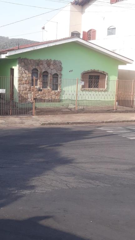 VENDO EXCELENTE CASA NO JARDIM FORMOSA [415]