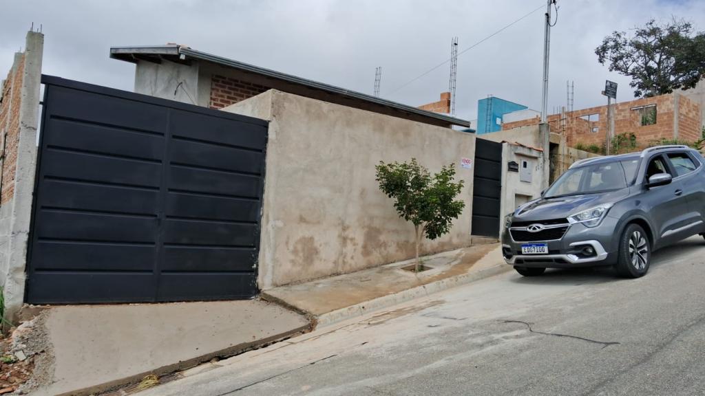 VENDO EXCELENTE CASA NO JARDIM IMPERIAL [494]