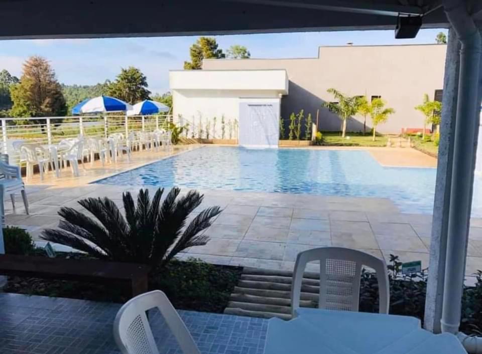 VENDO EXCELENTE PROPRIEDADE NAS CHACARA POÇOS DE CALDAS[561]