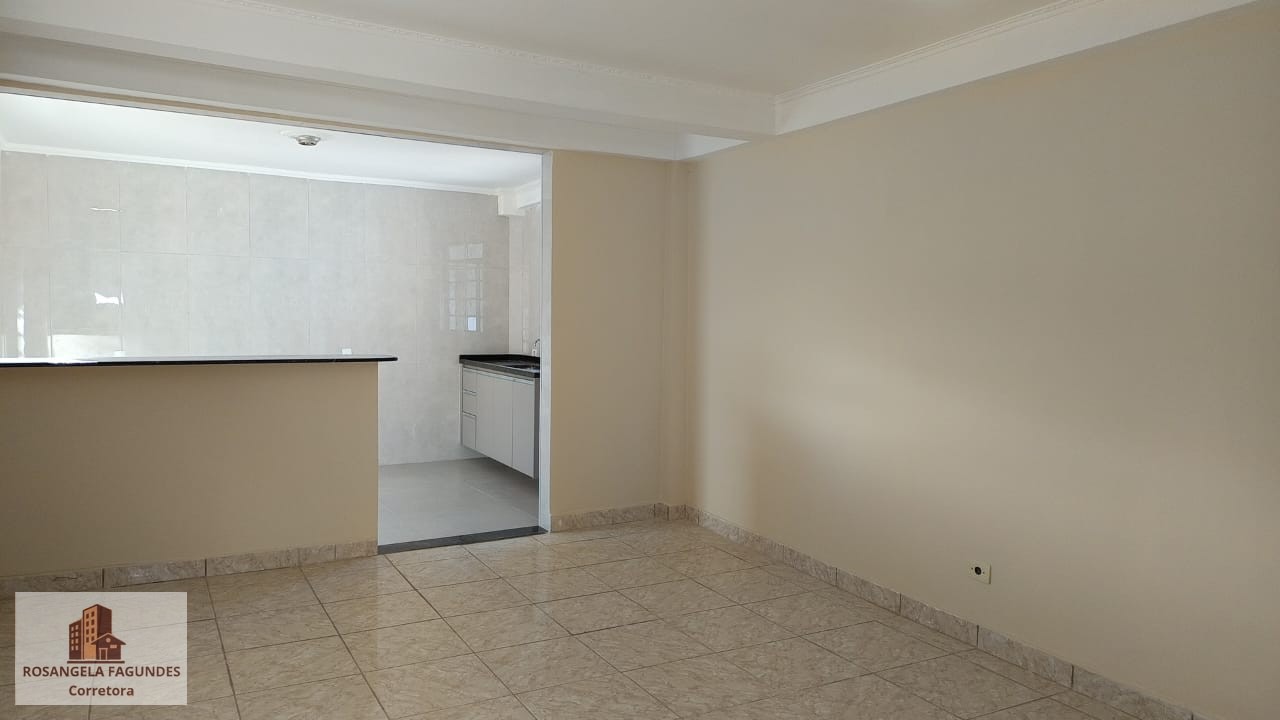 CASA PARA ALUGAR – EXCELENTE LOCALIZAÇÃO NO BAIRRO VITÓRIA II
